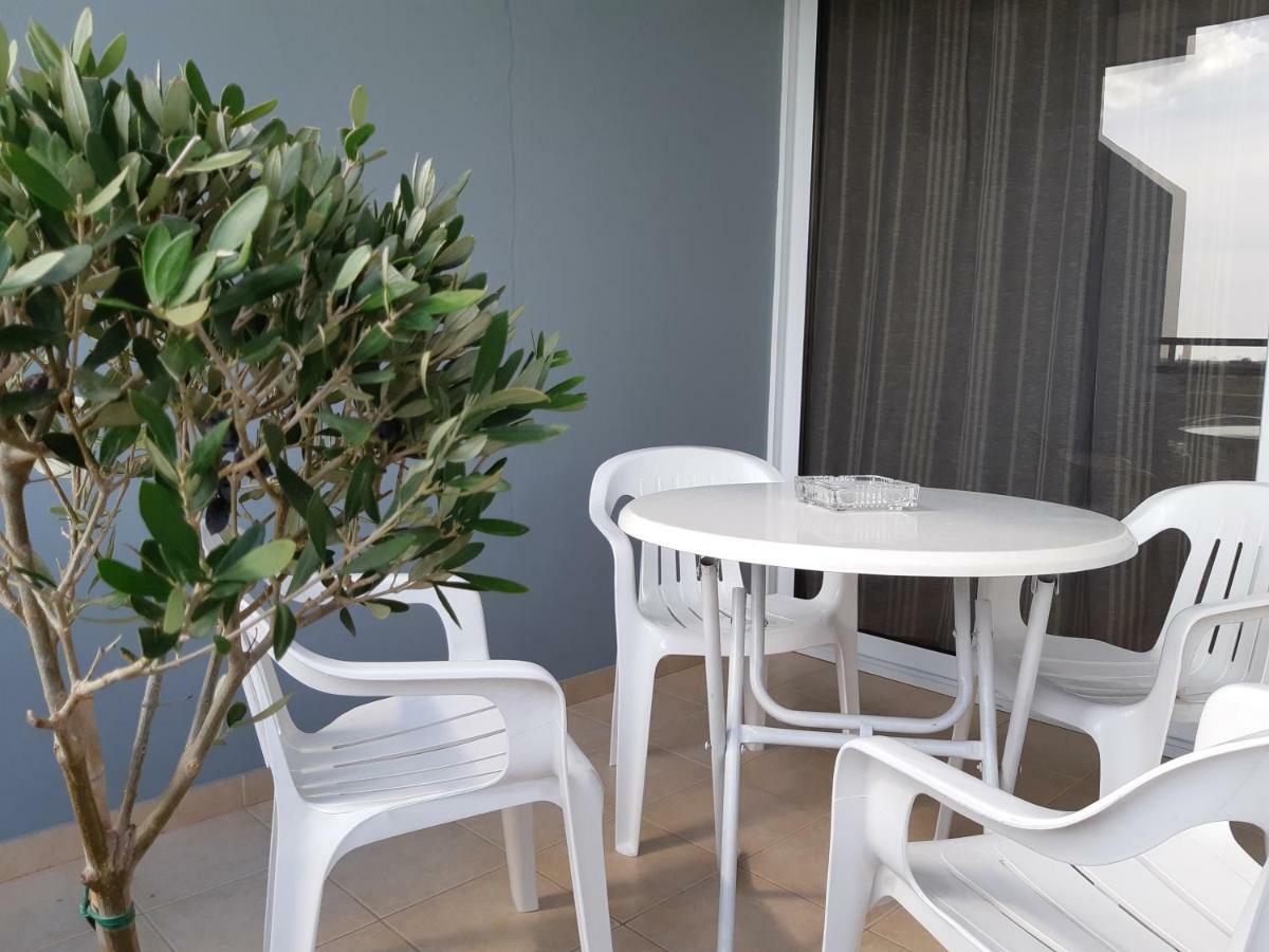 Vasilas Holiday Apartment #1 Larnaka Exterior foto